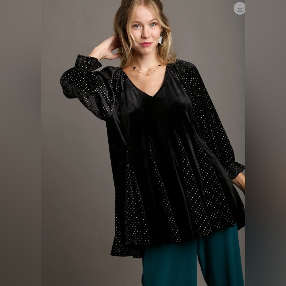 Elegant Black Velvet Tunic